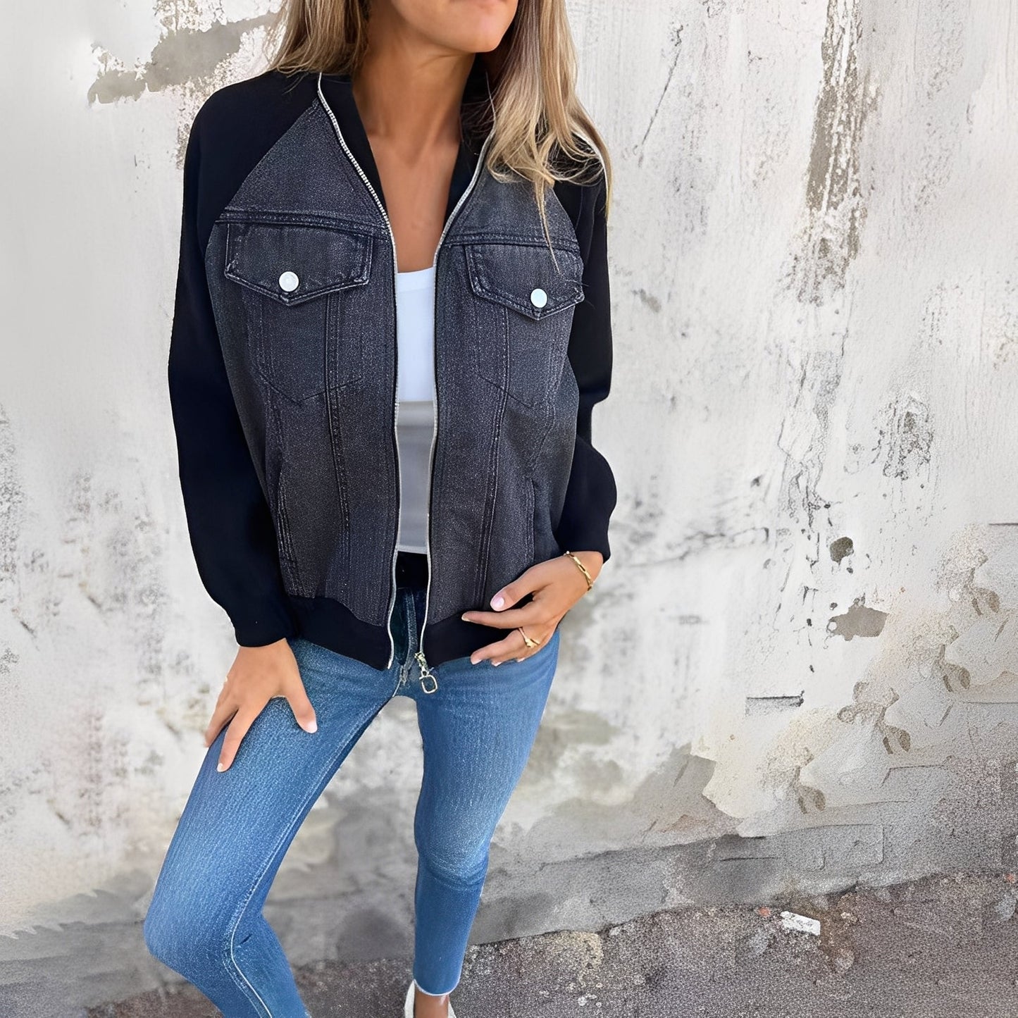 Veste Femme Chic et Raffinée en Tissu Doux et Confortable