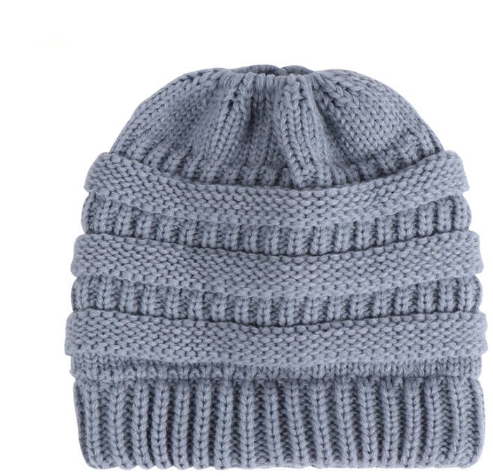 Bonnet Tricoté Douillet pour Queue-de-Cheval Hiver