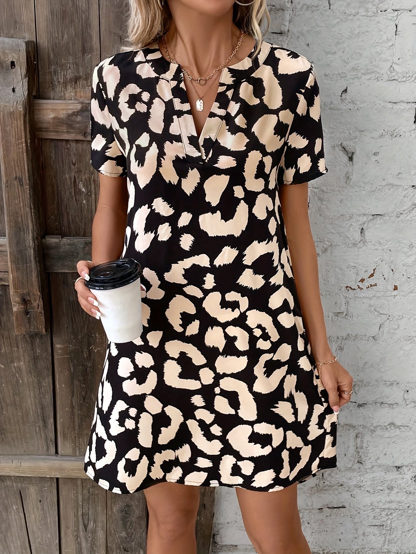 Robe Été Florale pour Femme – Robe Courte Légère en Coton au Style Décontracté