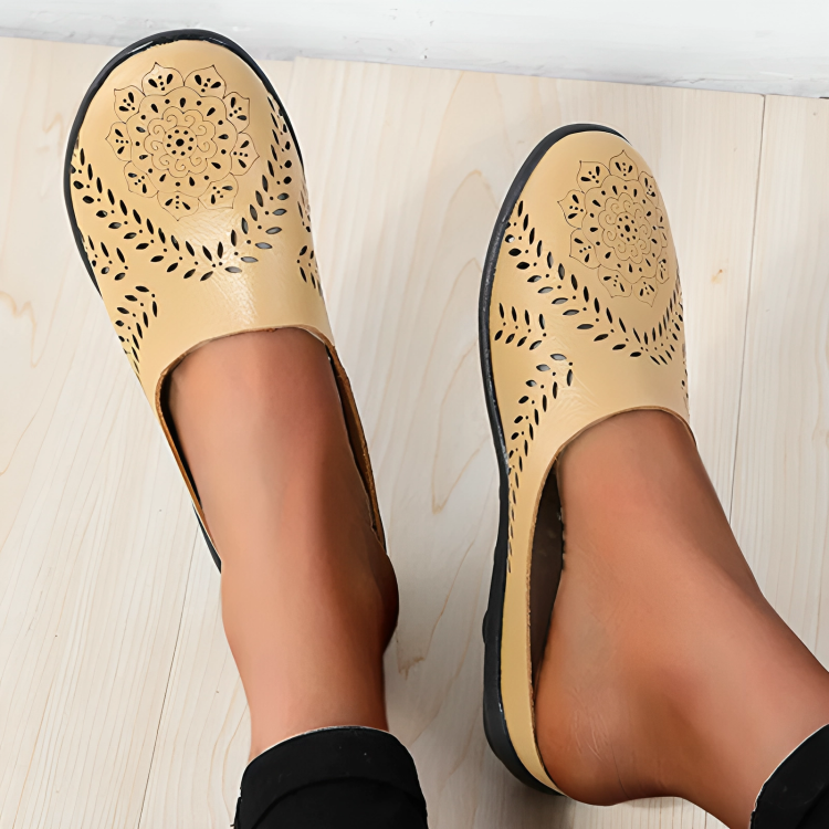 Mocassins Femmes Plates à Bout Rond et Cuir Lisse