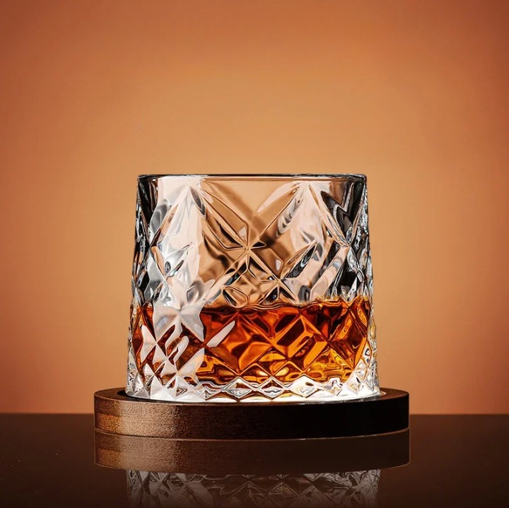 Verre à whisky design tournant luxe