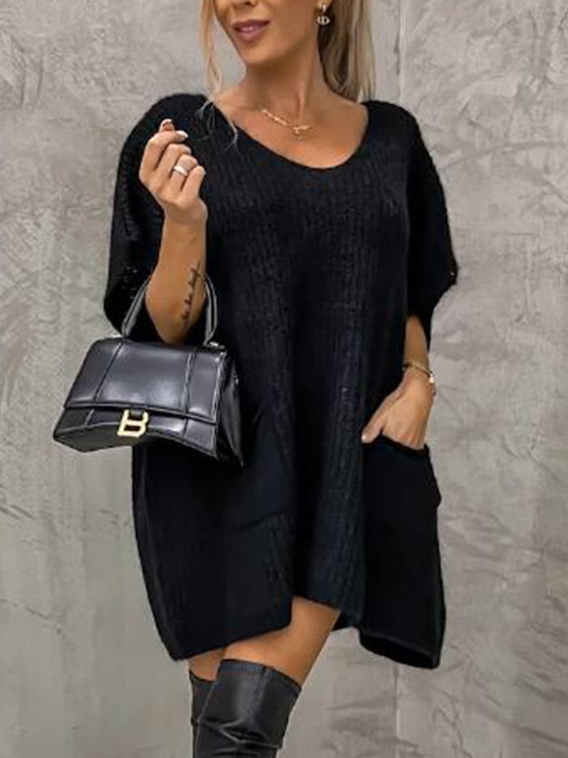 Robe Tricotée pour Femme – Col en V, Confortable et Décontractée