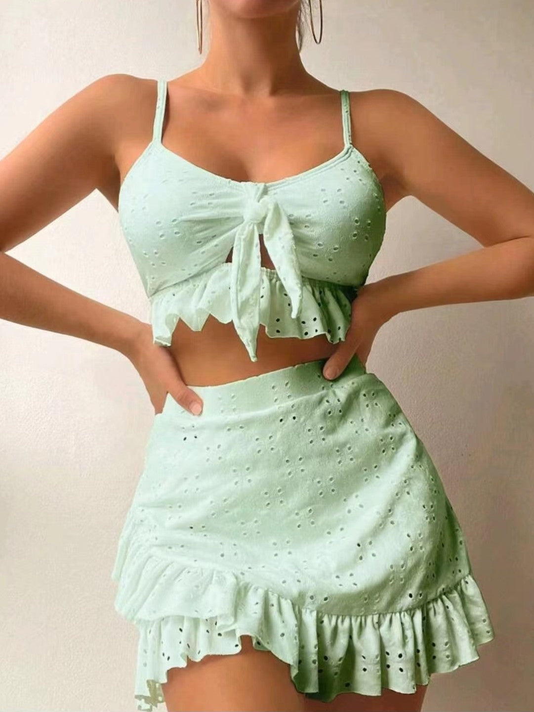 Maillot de Bain Élégant 3 Pièces pour Femme - Bikini Fashion avec Dentelle et Haut de Bain