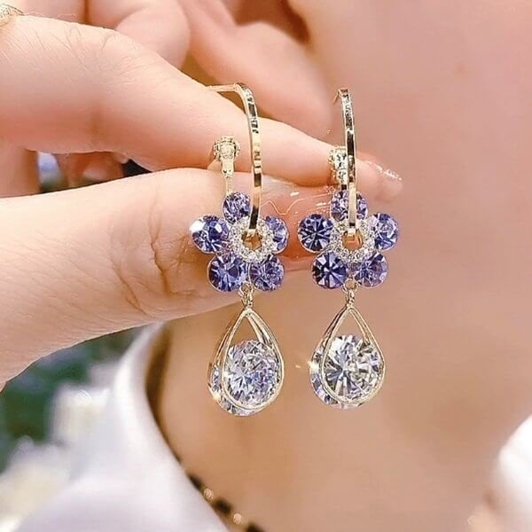 Boucles D'Oreilles Fleur en Cristal Élégantes pour Femme - LuxeStyle