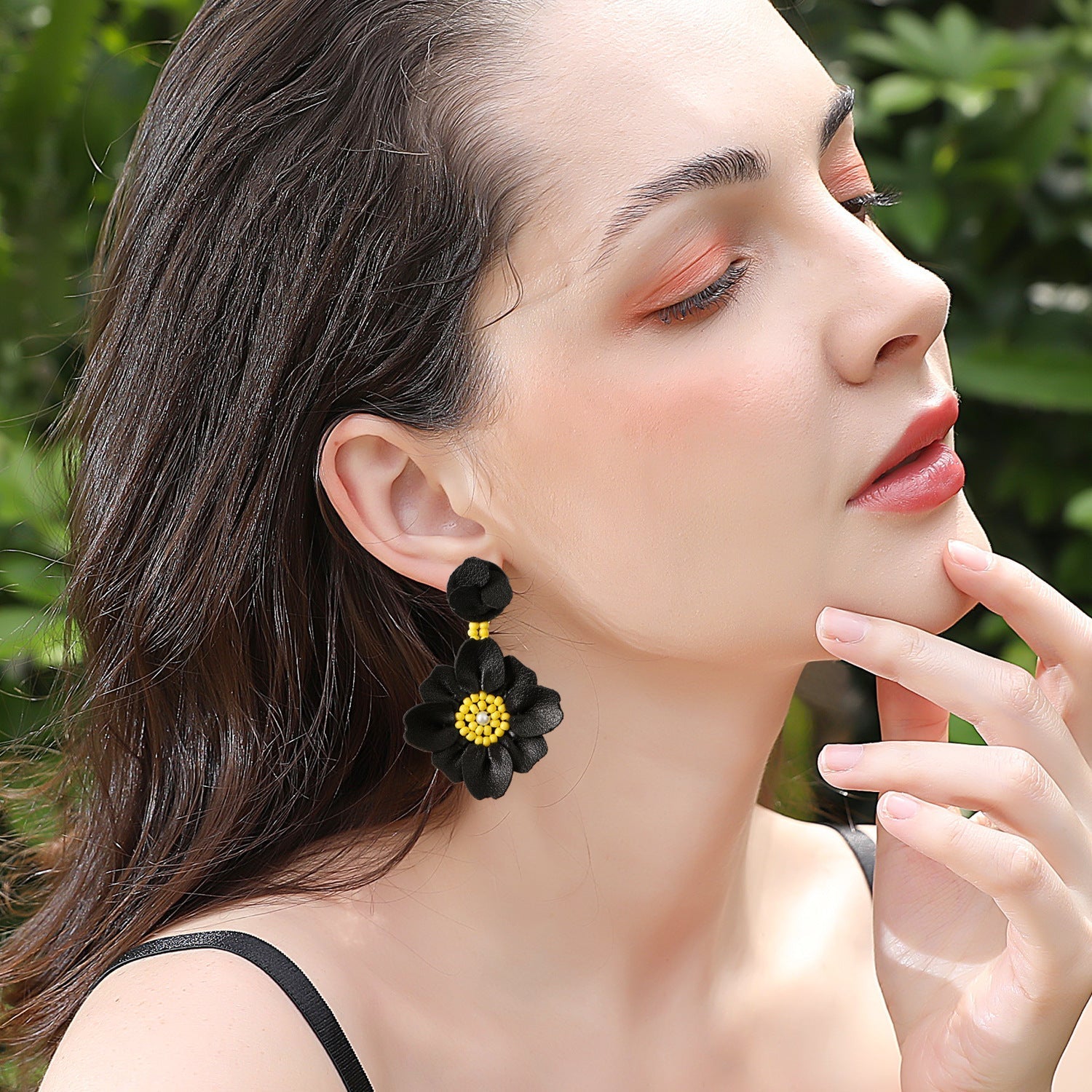 Boucles d'oreilles fleurs en perles élégantes - LuxeStyle
