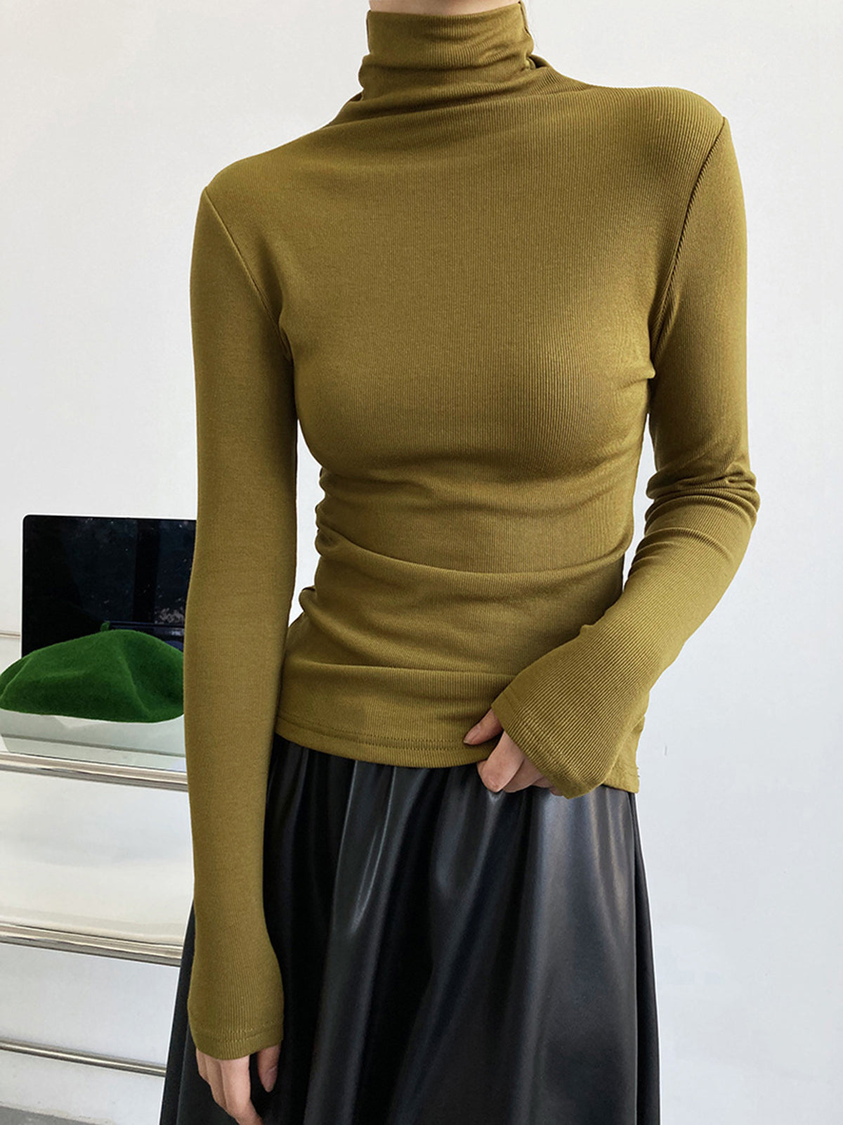 Pull Col Roulé Femme Noir Manches Longues