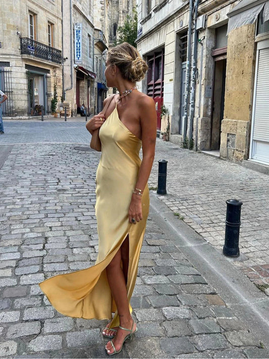Robe Cocktail Élégante pour Femme avec Épaule Dévoilée - LuxeStyle