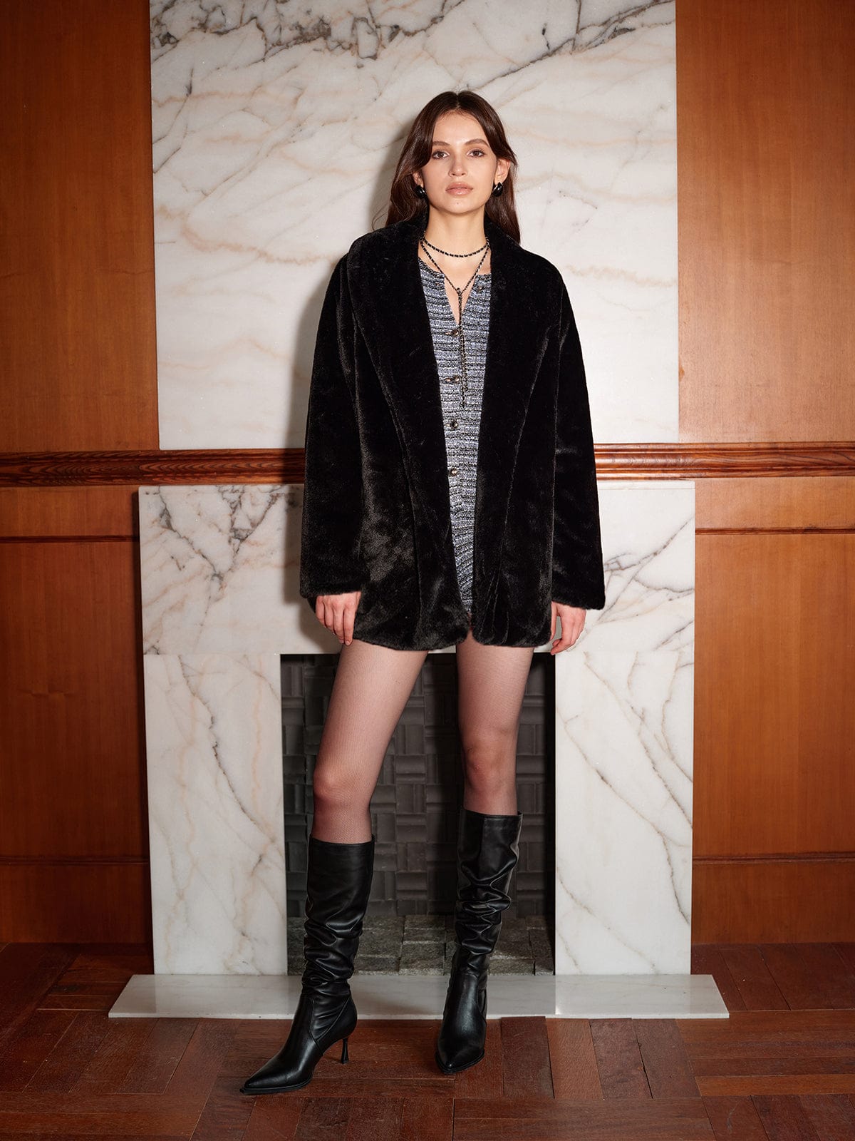Veste Longue Élégante Noire pour Femme Hiver - LuxeStyle