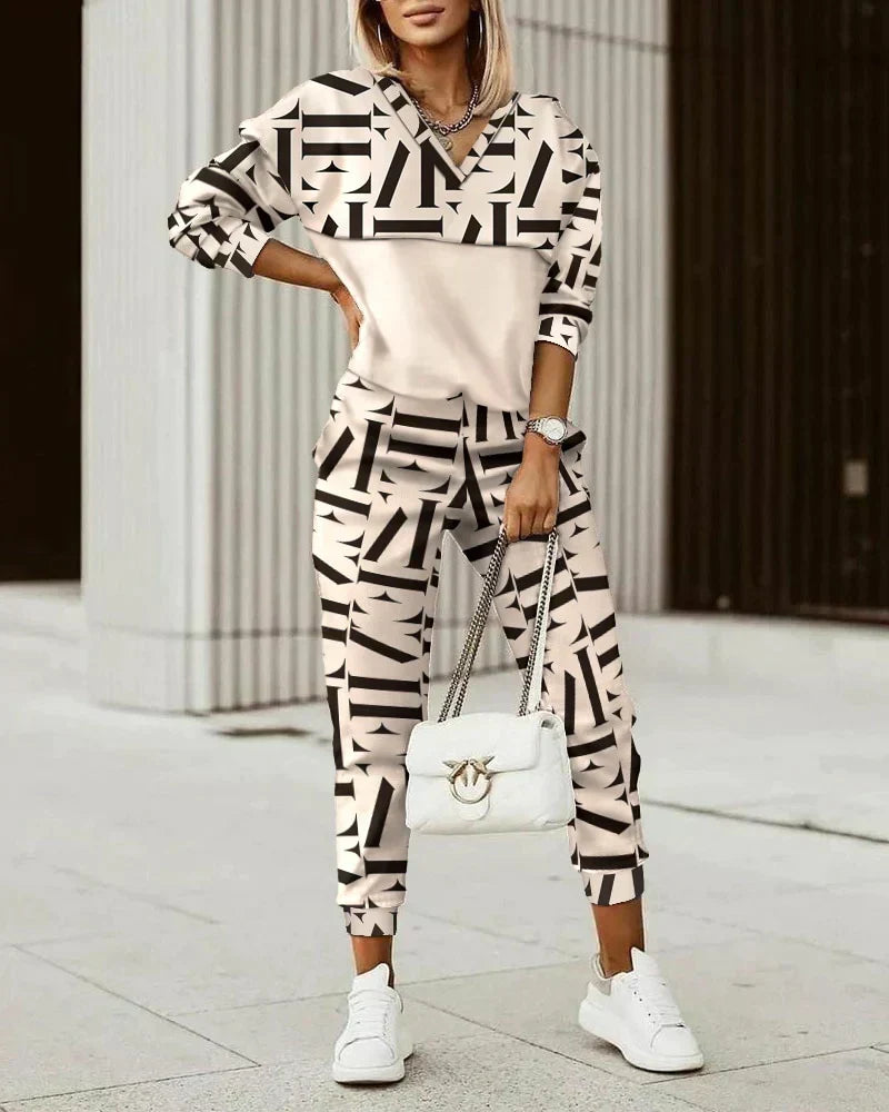Ensemble Décontracté pour Femme Capuche et Jogging - LuxeStyle