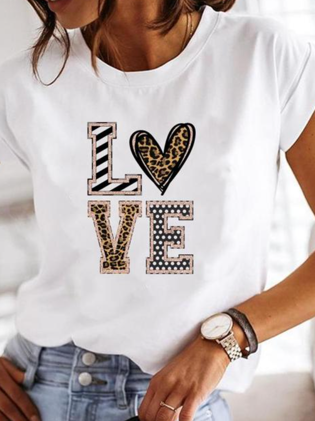 T-shirt femme cœur pastel tendance
