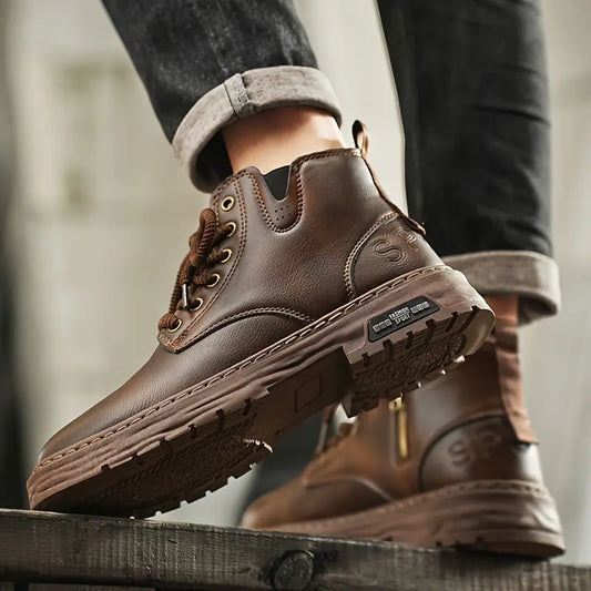 Bottes de Randonnée Étanches pour Homme - Chaussures Outdoor Robustes - LuxeStyle