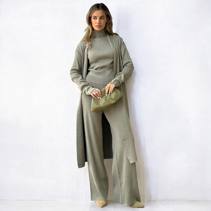 Tenue Décontractée Femme : Haut et Pantalon Confort Pour Détente - LuxeStyle