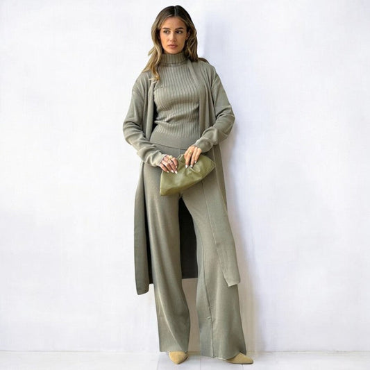 Tenue Décontractée Femme : Haut et Pantalon Confort Pour Détente - LuxeStyle