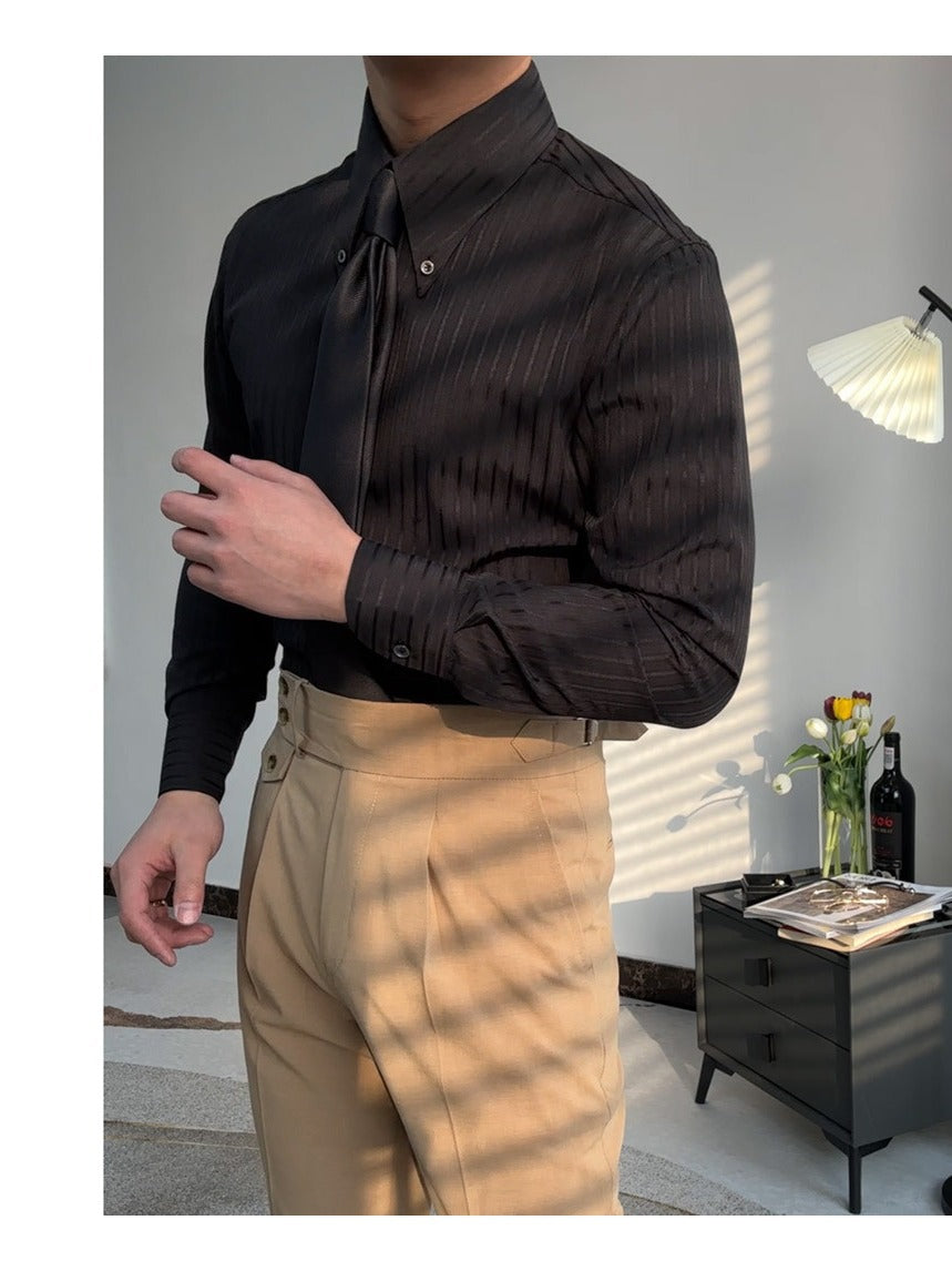 Chemise Homme Rayée Élégante Col Large