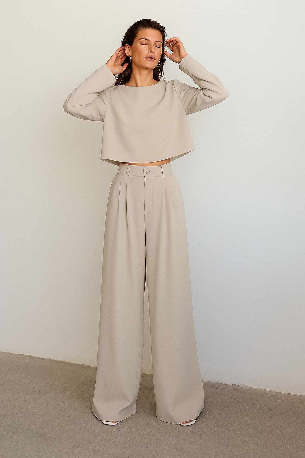 Ensemble Deux Pièces Féminin Élégant Pour Femme Avec Pantalon Fluide Et Haut Chic À Manches Longues