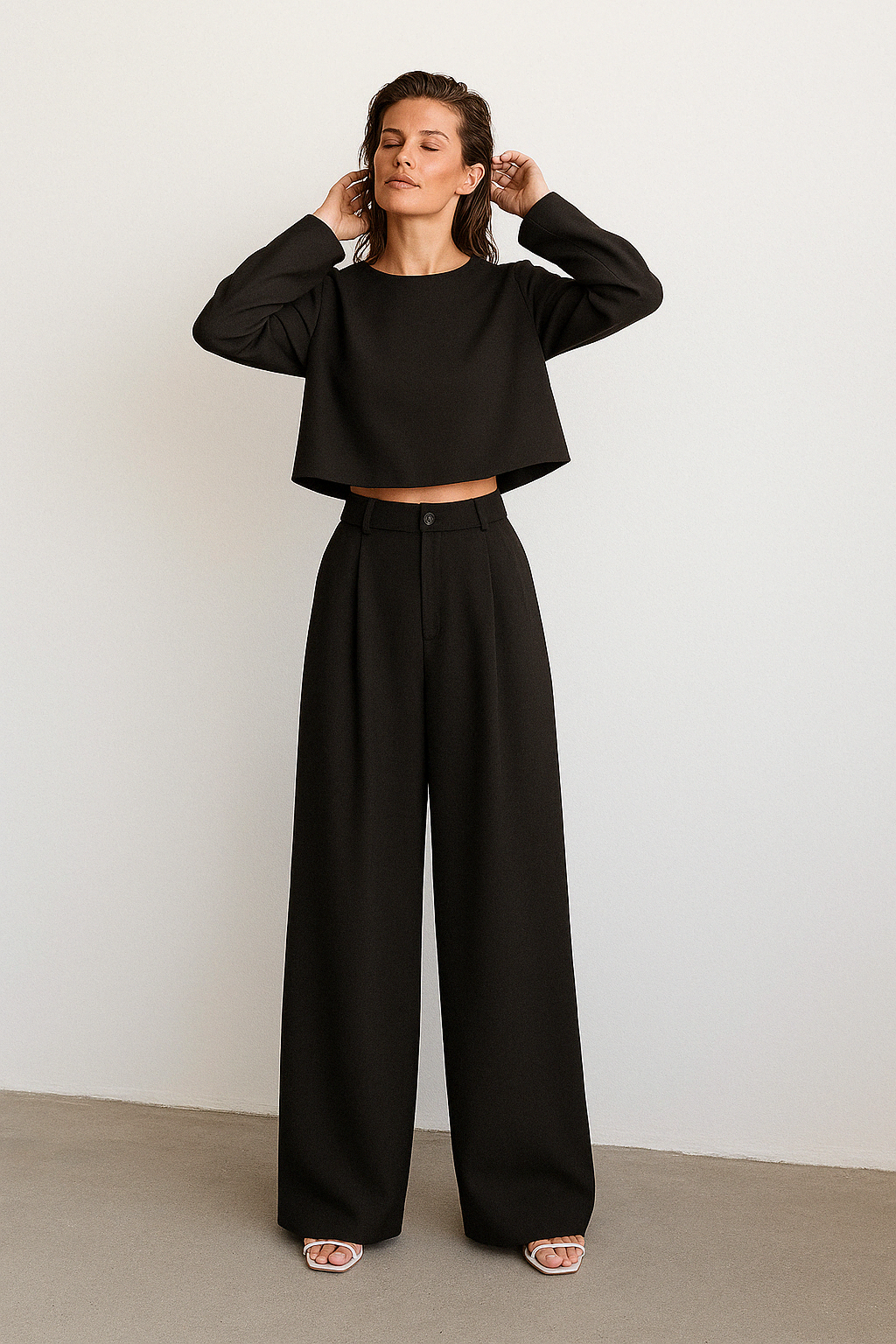 Ensemble Deux Pièces Féminin Élégant Pour Femme Avec Pantalon Fluide Et Haut Chic À Manches Longues