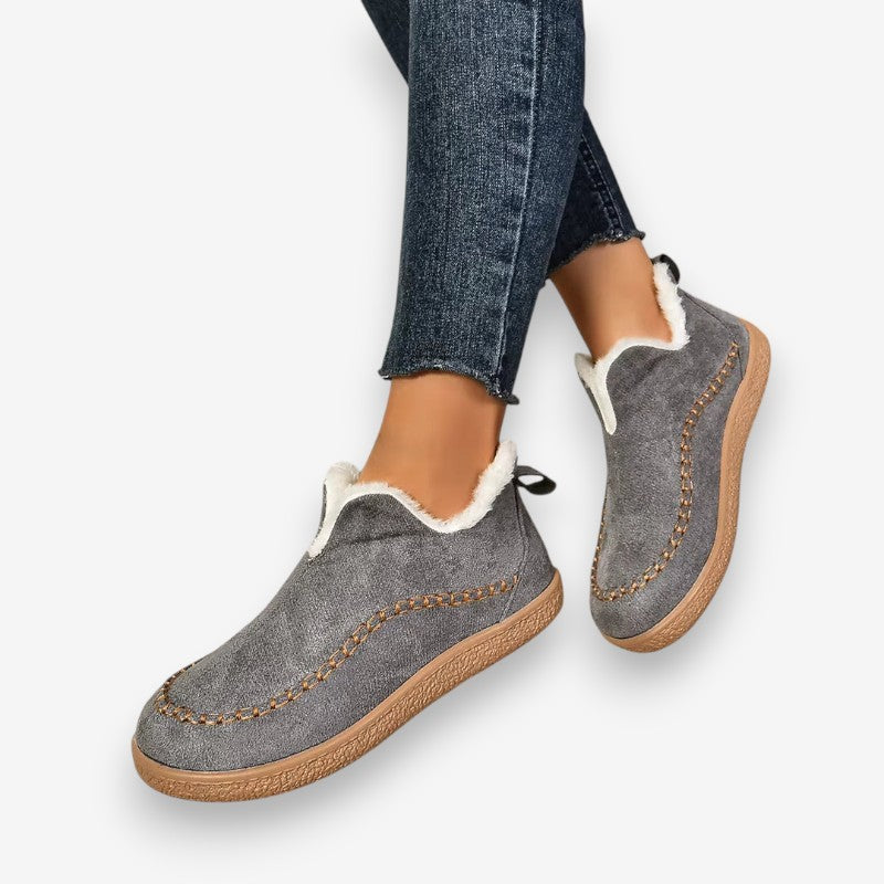 Bottines Féminines à Chaîne avec Semelle Plate Stable