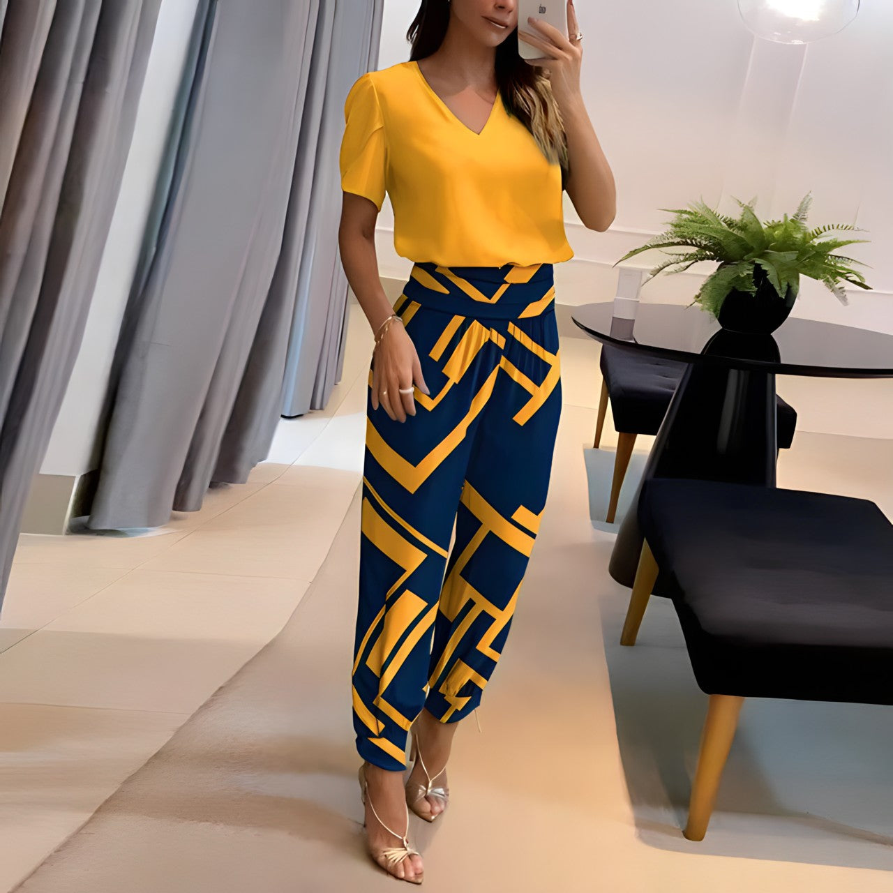 Tenue Chic Femme Chemisier et Pantalon
