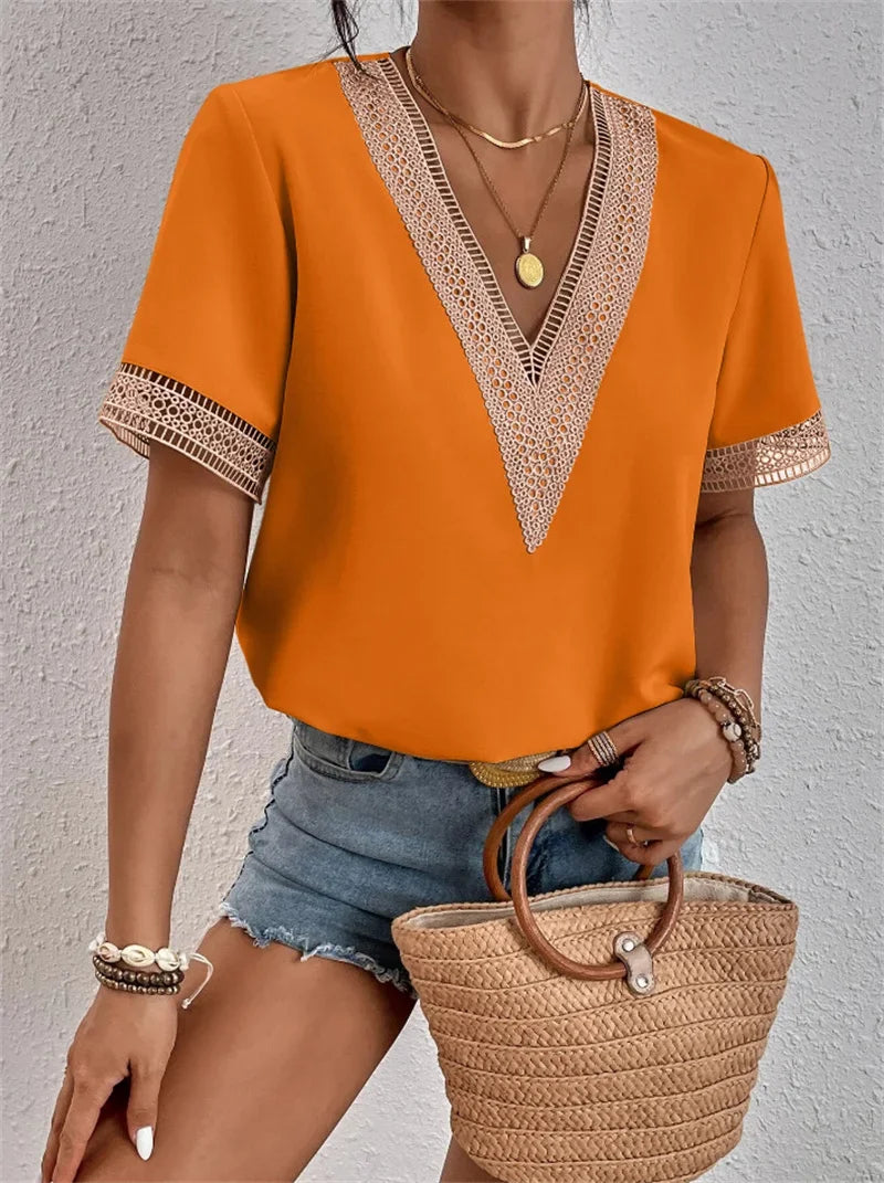 Blouse Féminine Châtain à Manches Courtes avec Broderies Délicates
