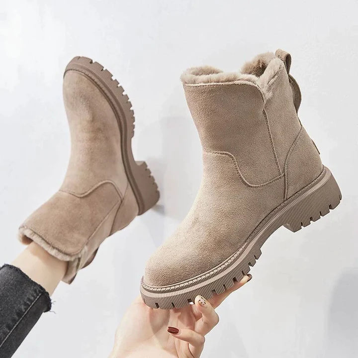 Bottes femme en cuir velours avec doublure polaire - LuxeStyle