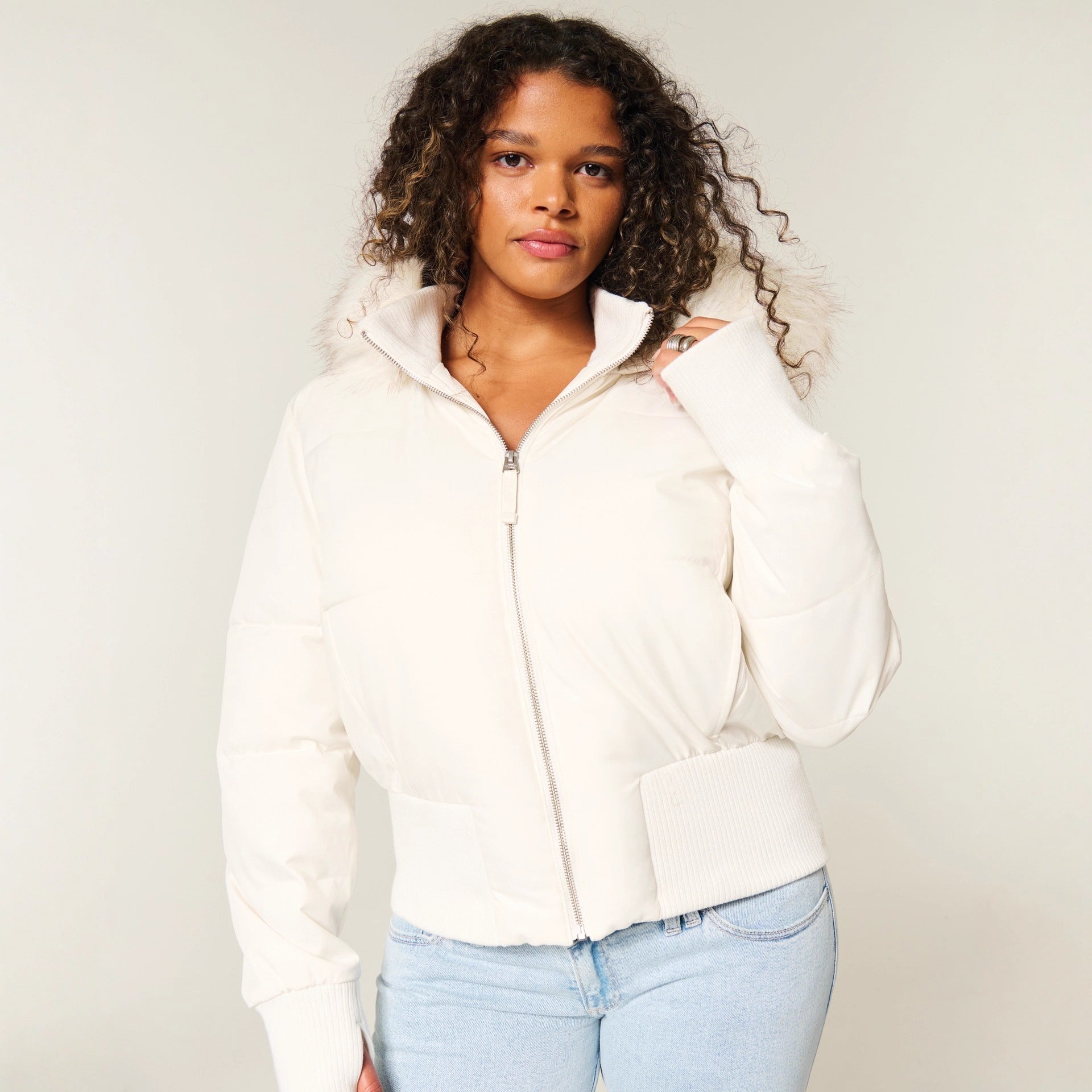 Manteau Femme Élégant Hiver - Veste Chaud avec Capuche et Col en Fourrure - LuxeStyle