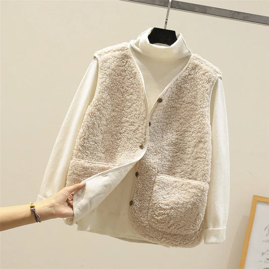 Gilet Femme Douillet sans Manches – Effet Peluche Chaud et Léger - LuxeStyle