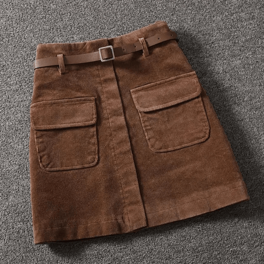 Jupe Femme Courte Velours Doux - Coupe Large & Détails Raffinés - LuxeStyle