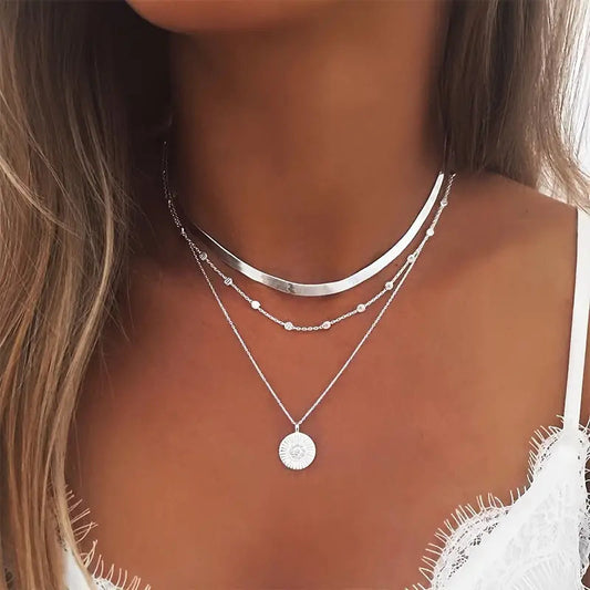Collier Argenté Femmes avec Pendentif Brillant - LuxeStyle