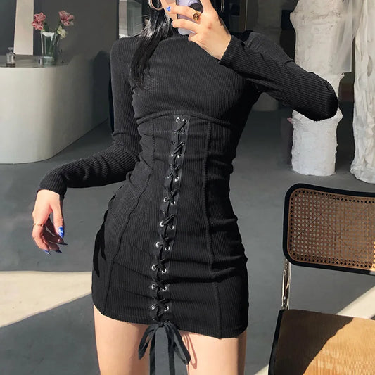 Lacelure™ – Robe Moulante Femme avec Détails à Lacets Élégants