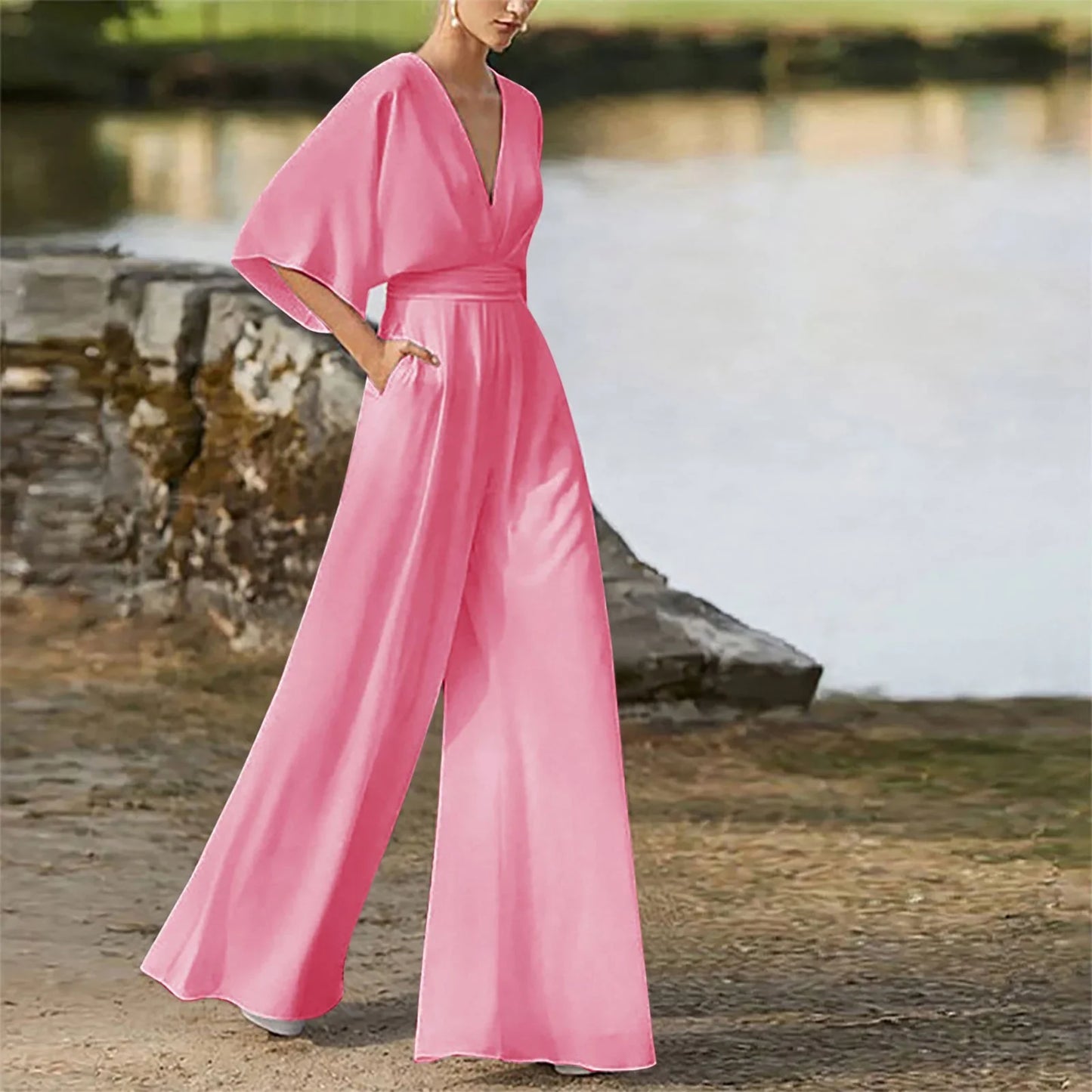 Combinaison féminine ample pour femme élégante