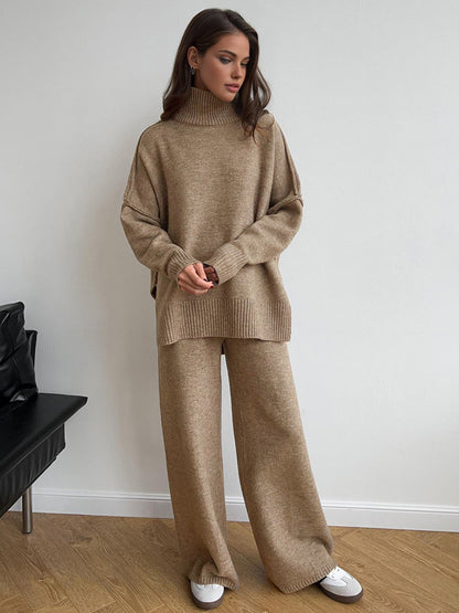 Ensemble Détente Femme en Maille – Tenue Confort avec Col Roulé & Pantalon Élégant