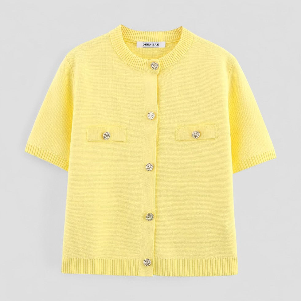 Gilet en maille à manches courtes avec fermeture boutonnée sur le devant pour femme