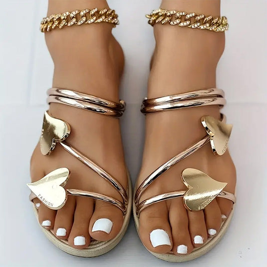 Sandales Chic avec Brides Cœur et look Détendu - LuxeStyle