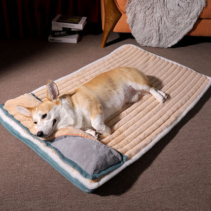 Tapis de chien doux vert foncé bordé gris