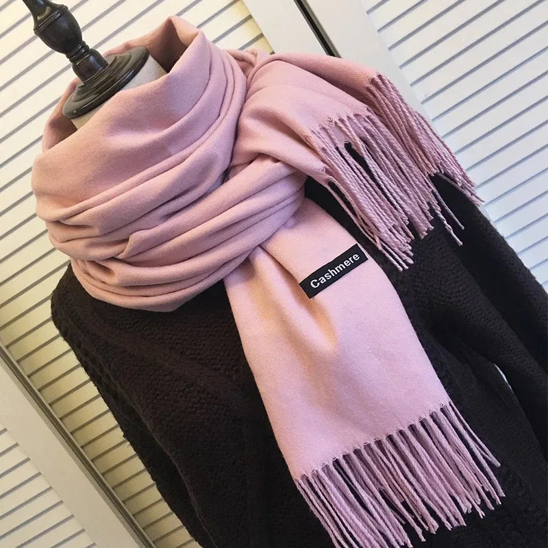 Écharpe douillette pour femme hiver - LuxeStyle