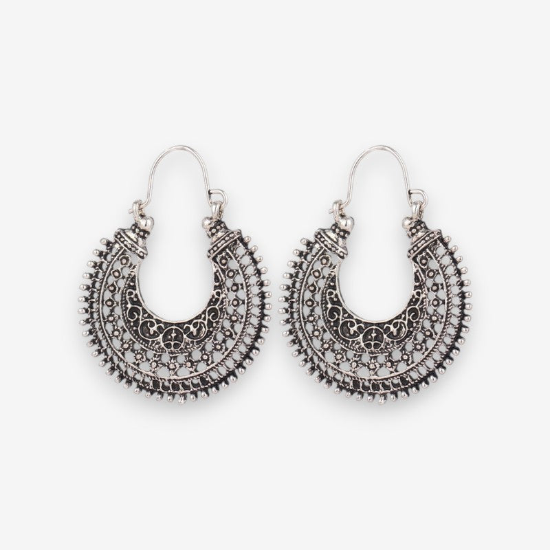 Boucles d'Oreilles Fleurs Élégantes au Style Hippie Chic - LuxeStyle