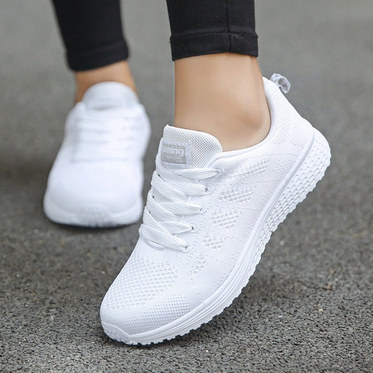 Chaussures running féminines blanches à lacets - LuxeStyle