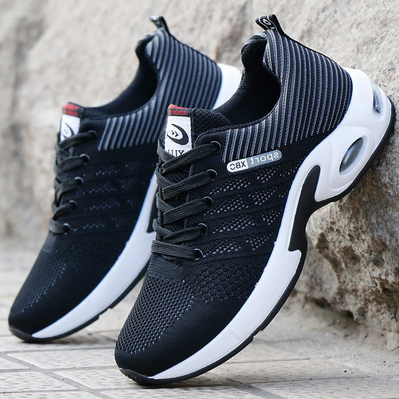 Chaussures de sport stylées avec lacets et semelle souple - LuxeStyle