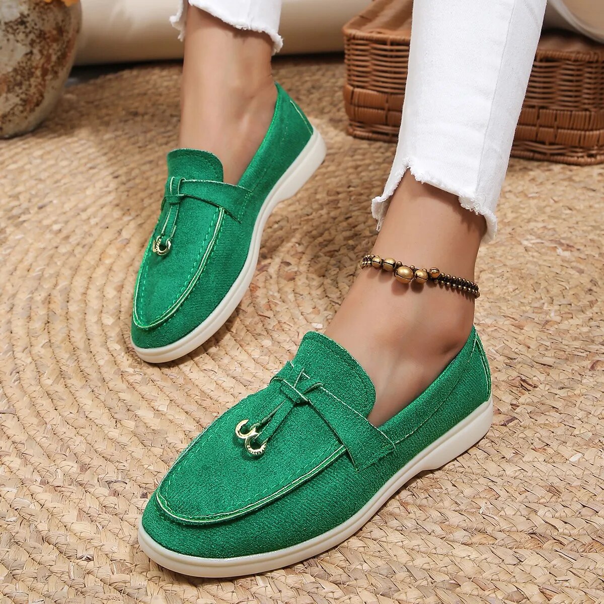 Mocassins Femme Blanches Brodées Élégantes