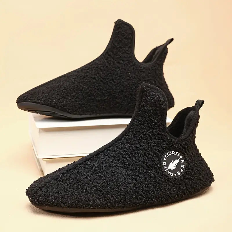 Chaussons Confortables et Raffinés pour Détente - LuxeStyle