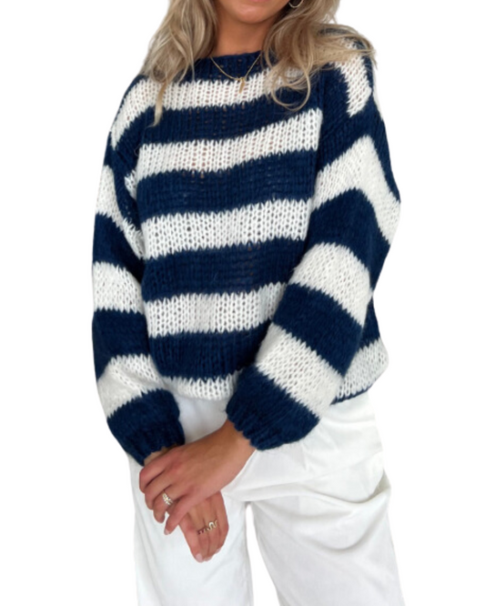 Pull Femme Très Doux à Rayures Élégantes - LuxeStyle