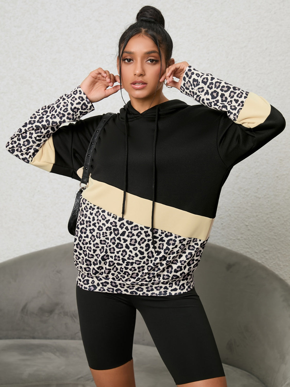 Sweat Capuche Léopard Coloré pour Adulte - LuxeStyle
