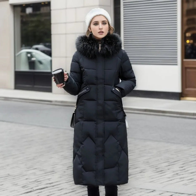 Manteau femme long douillet à capuche fourré