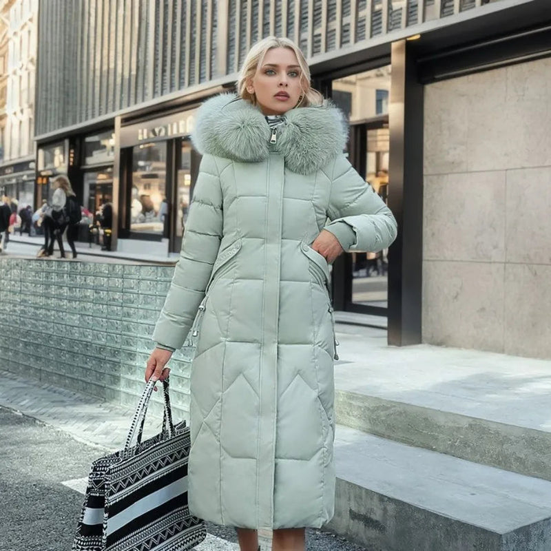 Manteau femme long douillet à capuche fourré