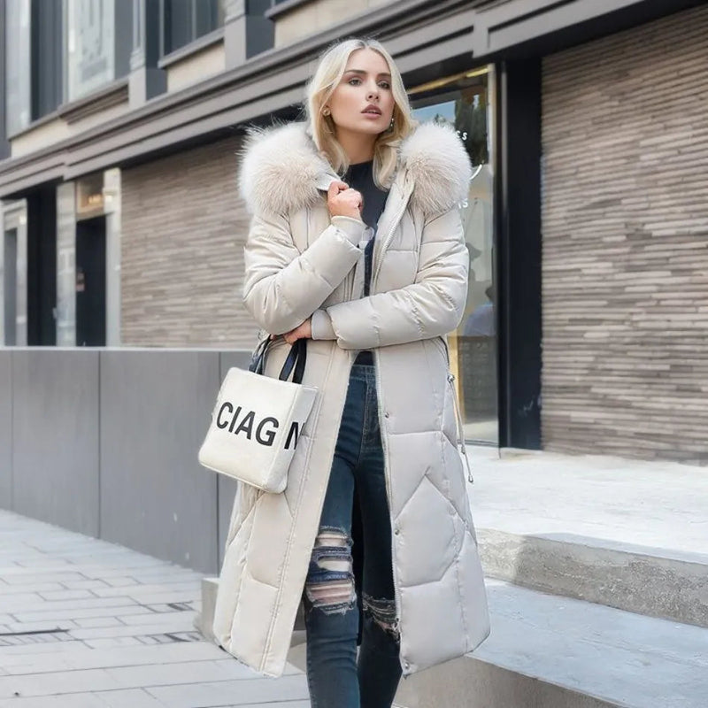 Manteau femme long douillet à capuche fourré - LuxeStyle