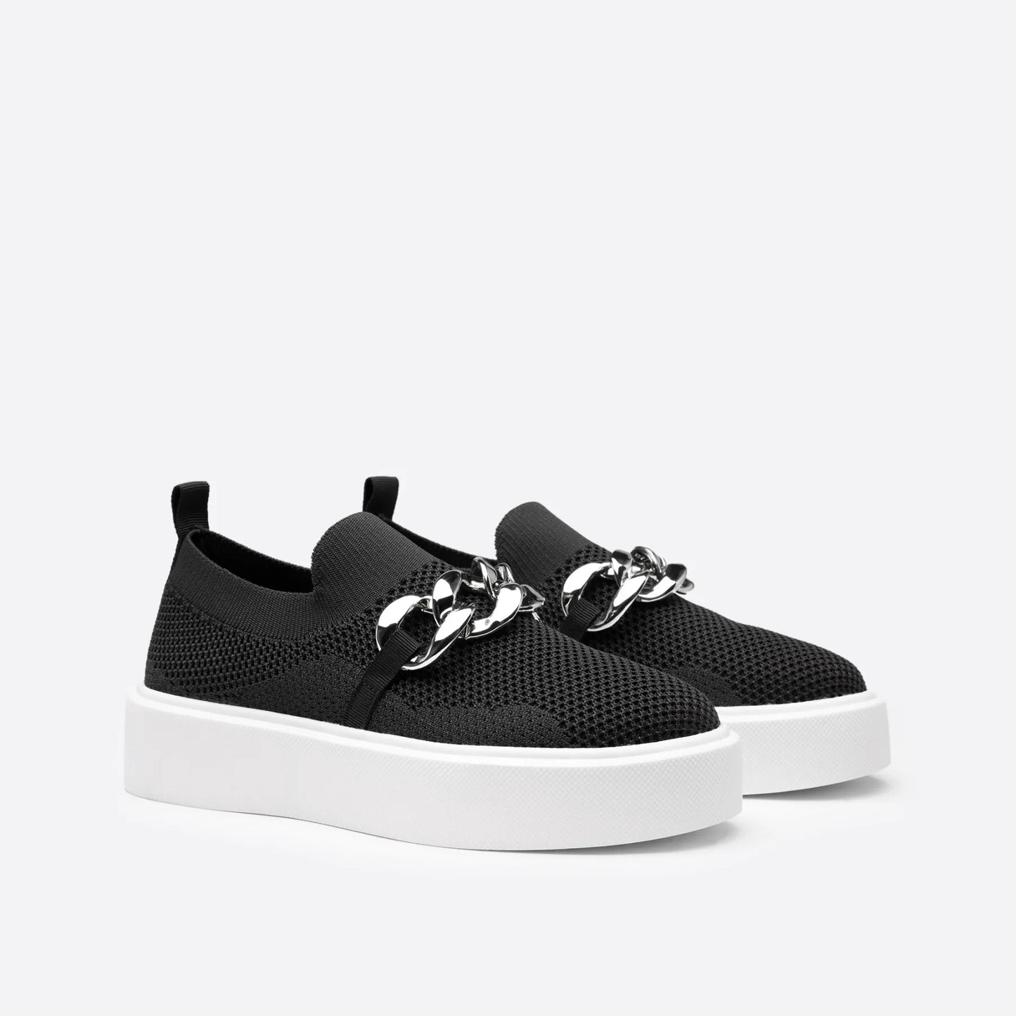 Chaussures tendance à boucles métal