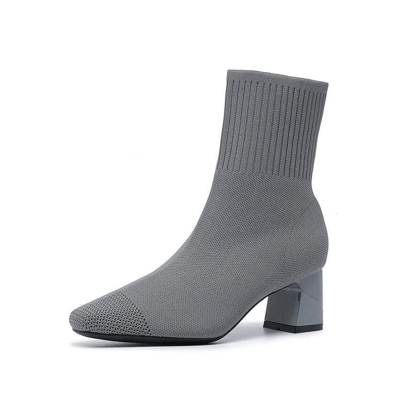 Bottes Femme Élégantes – Chaussures Tricotées Douces pour Un Style Féminin