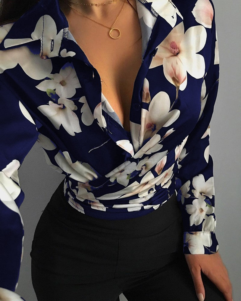 Chemisier femme élégant fleuri, manches longues