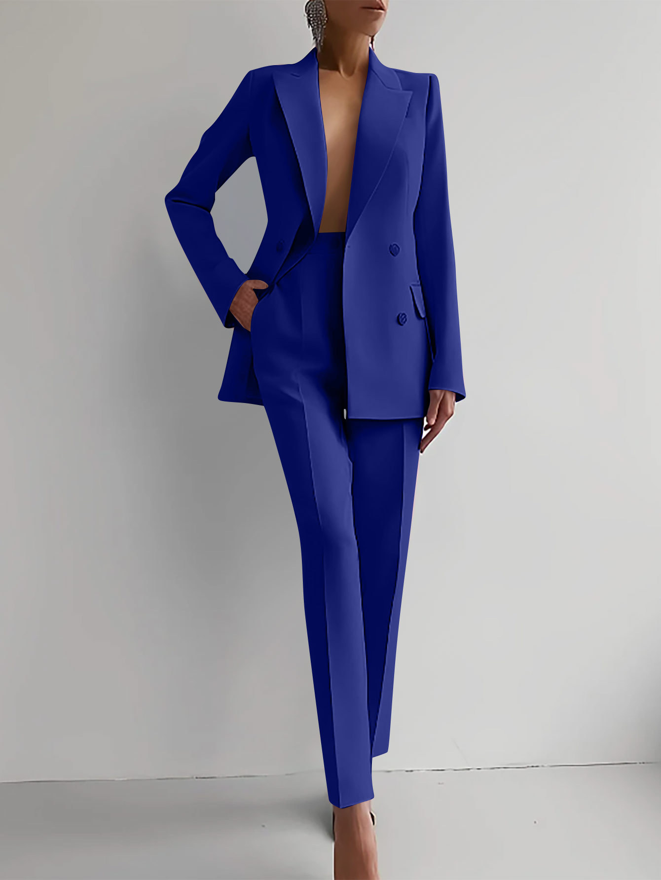 Costume femme chic et confortable