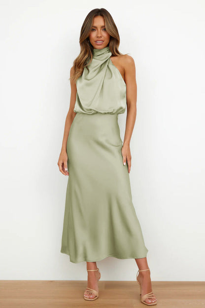 DrapeLux™ – Robe Longue Satinée à Col Drapé pour Femme